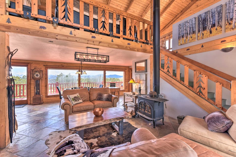 Secluded Cotopaxi Cabin w/ Panoramic Mtn Views House in Colorado