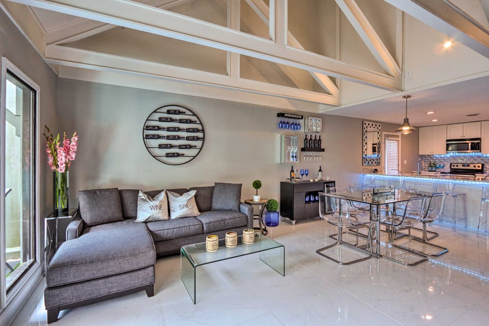 Coastal Resort Beach Villa < 1 Mi to Shore! Villa in Hilton Head Island