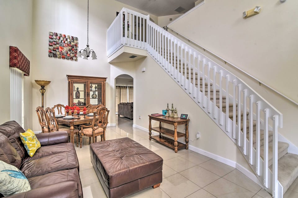9 Mi to Disney: Family Home w/ Private Pool! House in Four Corners