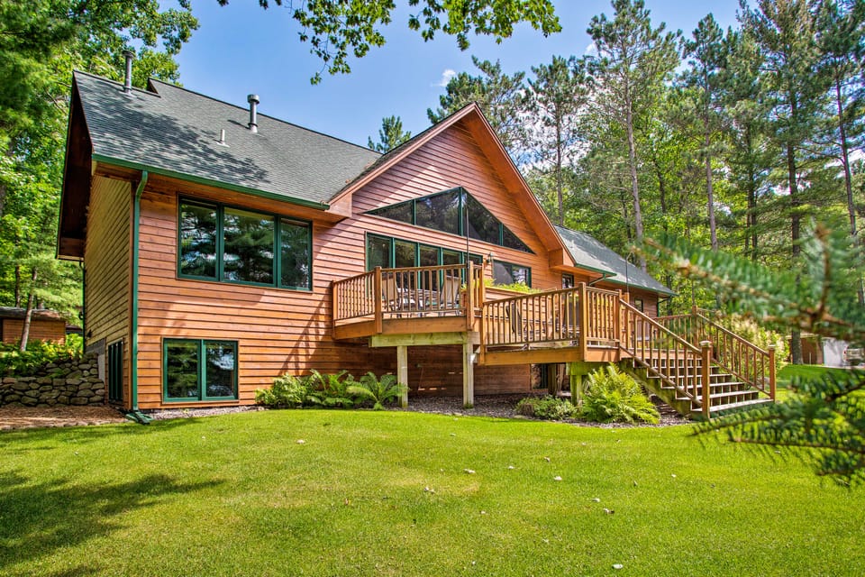 Private Family Retreat on Middle Eau Claire Lake! House in Wisconsin