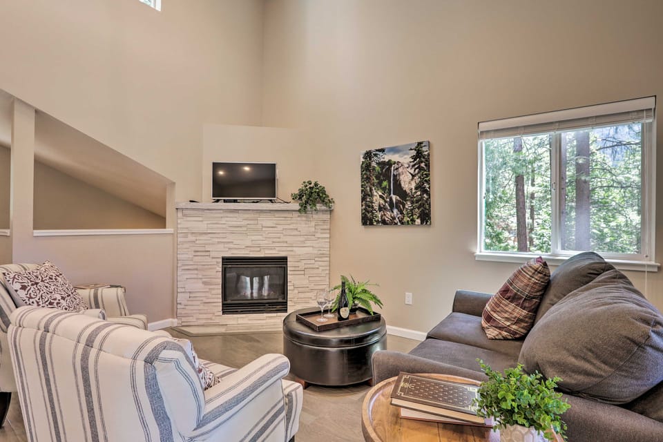 1 Mi to Skiing & Beaches: Incline Village Home! Apartment in Incline Village