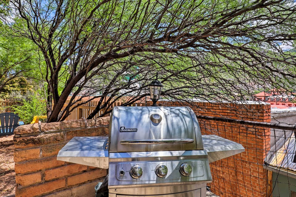 Home w/ Gas Grill - Walk to Bisbee Brewing Co House in Bisbee