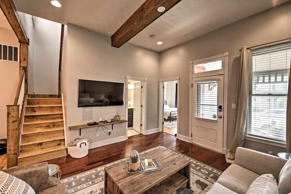 Updated Indianapolis Home, Walk to Lucas Oil! House in Indianapolis