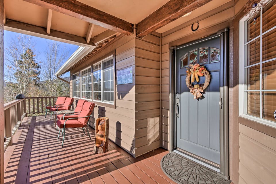 Hot Tub, Game Room & 2 Decks: Luxe Big Bear Home House in Big Bear