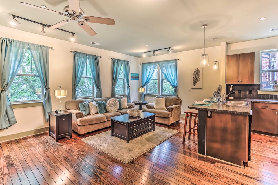 Dwtn Condo 4 Blocks to The Wilmington Riverwalk! Apartment in Wilmington