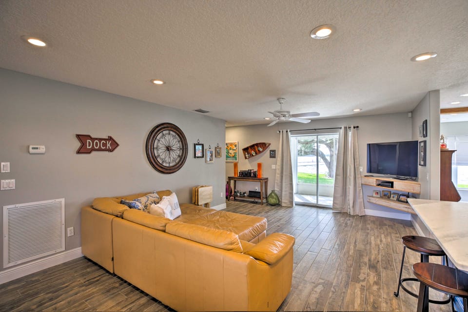 Waterfront Lake Placid Home w/ Dock & Fire Pit House in Lake Placid