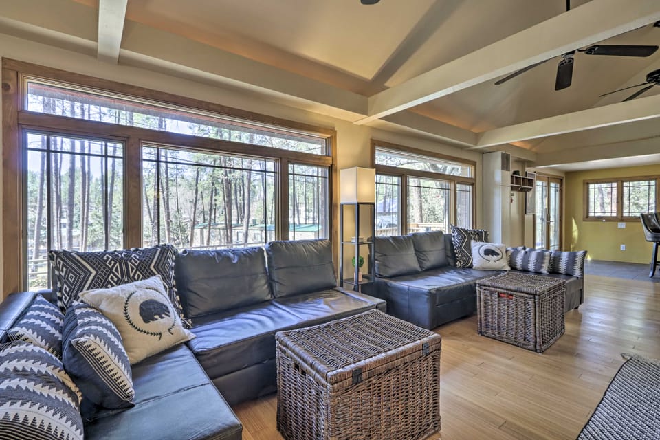 Hike & Relax Fireside: Dog-Friendly Gem in Payson! House in Gila County