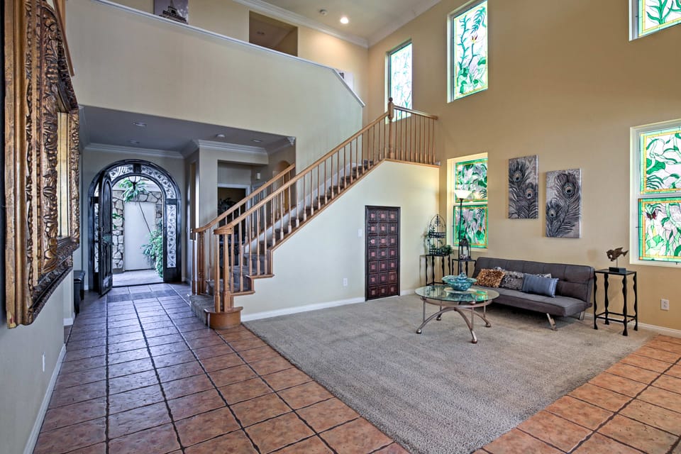 Ocean-View San Diego Home w/ Pool, Patio & Hot Tub House in San Diego