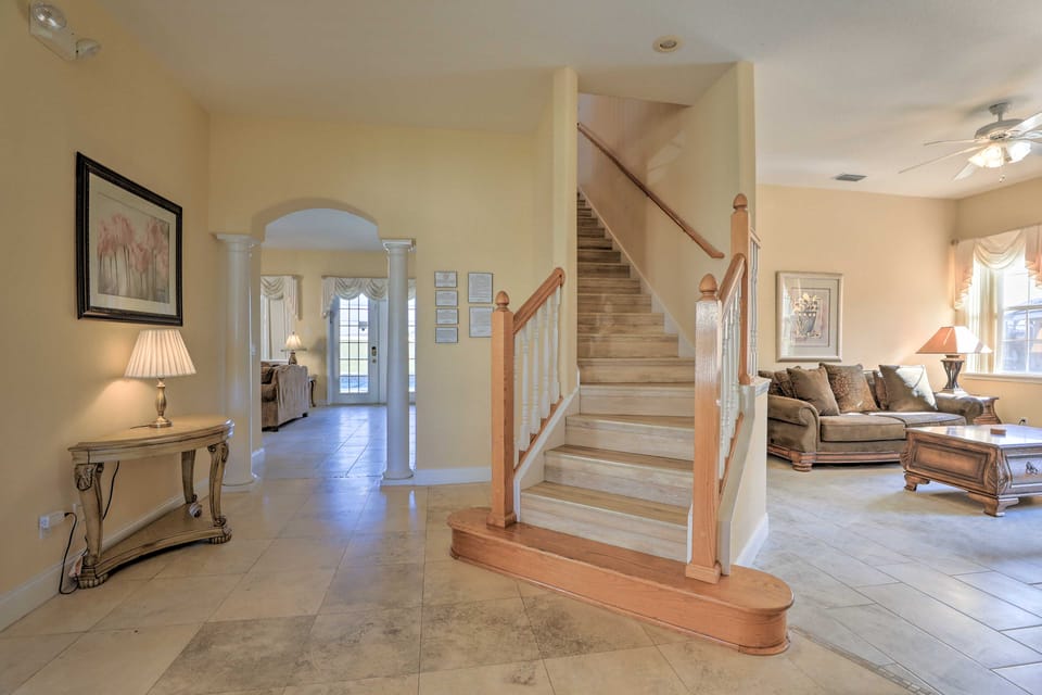 9 Mi to Parks: Disney Area Home w/ Pool & Spa! Villa in Four Corners