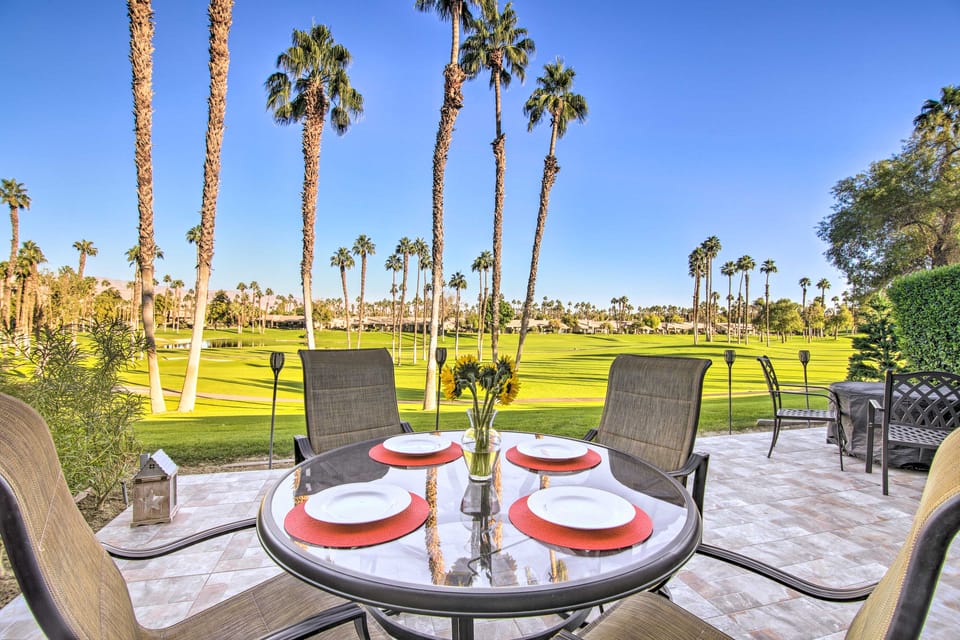 6 Mi to El Paseo: Gem w/ Pool Access! Apartment in Palm Desert