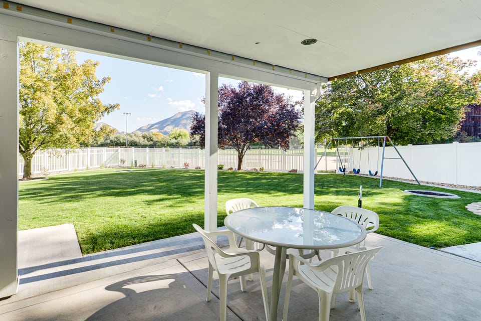 Mtn-View SLC Apt w/ Patio Near Downtown Apartment in Holladay