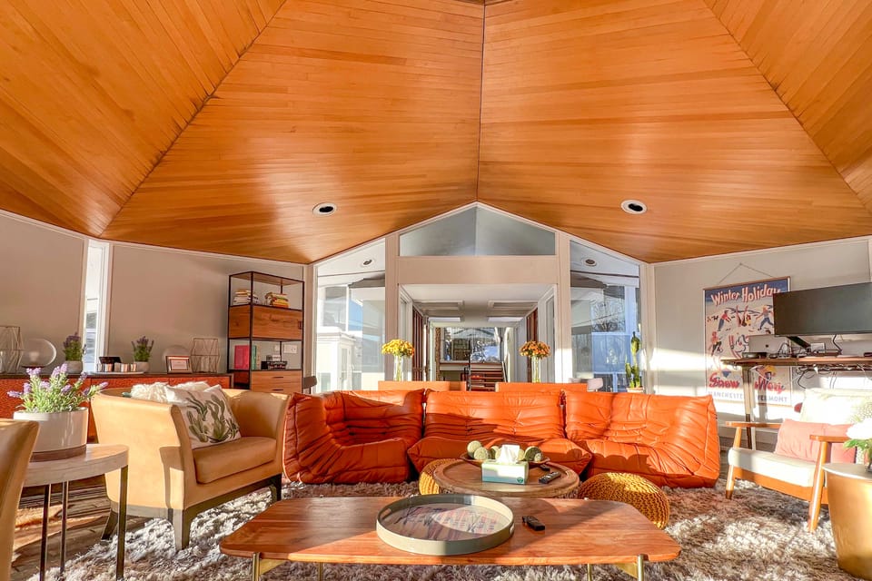 Pristine West Dover Home w/ Deck & Mountain Views! House in Dover