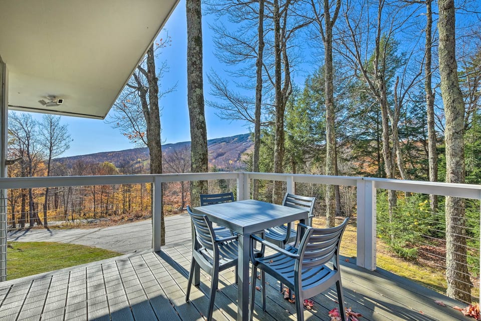 Pristine West Dover Home w/ Deck & Mountain Views! House in Dover