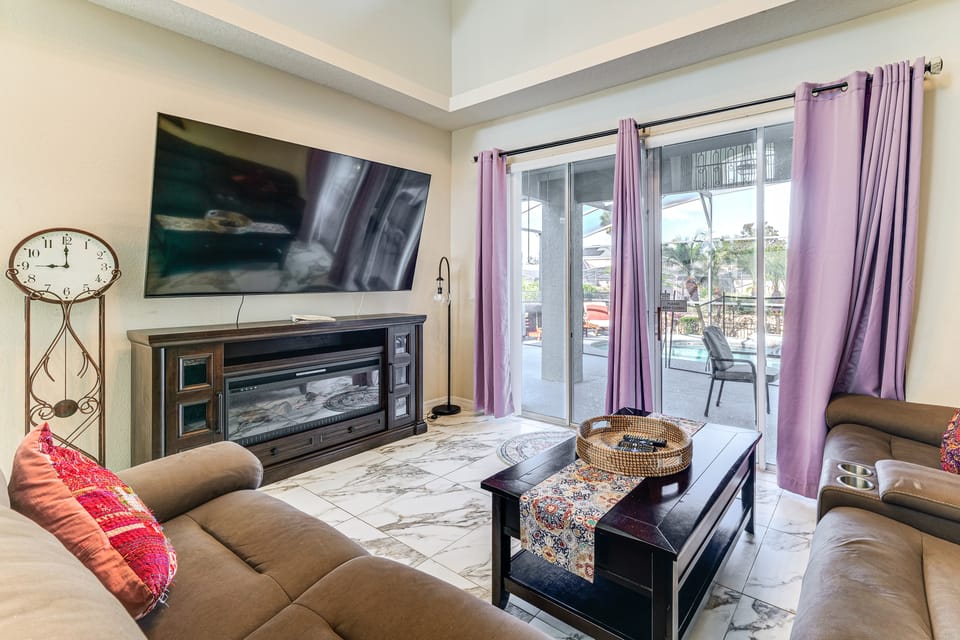 Private Pool & Spa: Disney-Area Family Home! Villa in Haines City