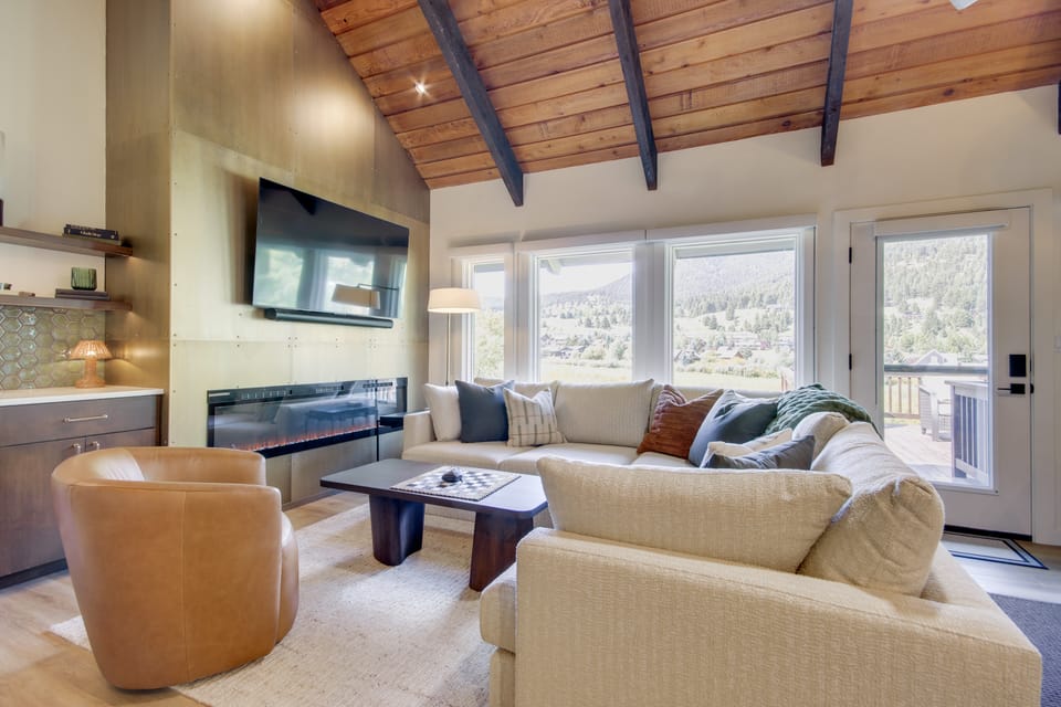 Big Sky Condo w/ Resort Amenities & Mountain Views Apartment in Big Sky