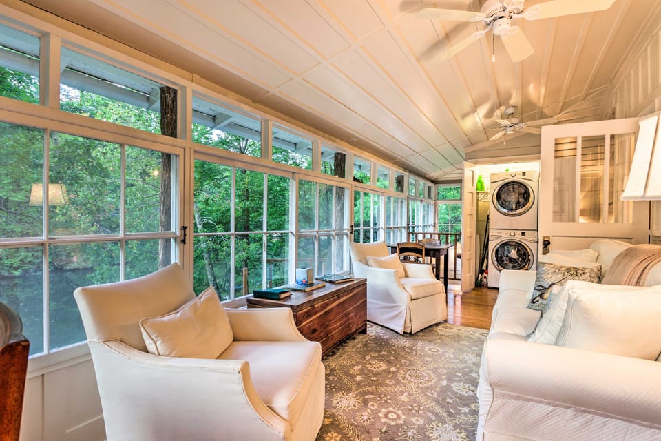 Waterfront Home w/ Boat Dock on Mirror Lake! House in Highlands