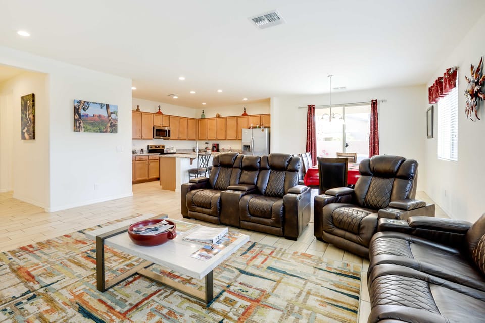3 Mi to Goodyear Ballpark: Desert Den w/ Pool House in Goodyear