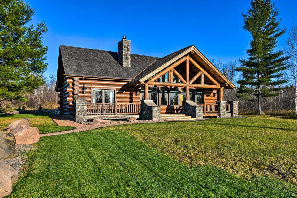 North Shore Cabin w/ Fire Pit By Gooseberry Falls! House in Wisconsin