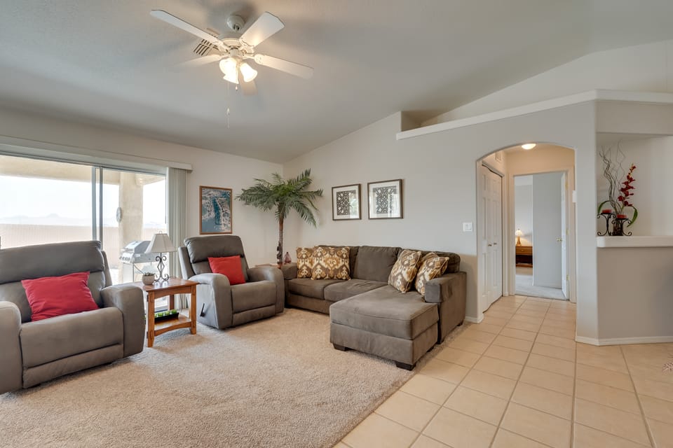 2 Mi to Lake & Dtwn: Lake Havasu City Home! House in Lake Havasu City