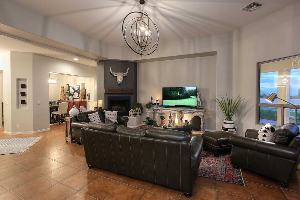 Heated Pool & Game Room! Upscale Queen Creek Home House in Queen Creek