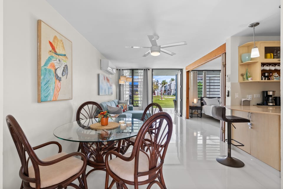 Playas Del Yunque Condo: Pool & Beach Access Apartment in Rio Grande