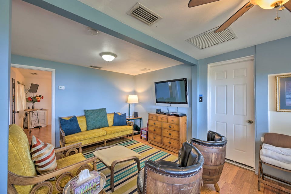 Riverfront St Augustine Retreat, Near Boat Launch! Cottage in Florida