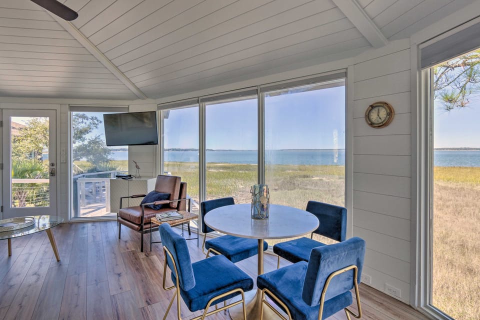 Ocean-View Treetop Escape w/ Fire Pit! House in Hilton Head Island