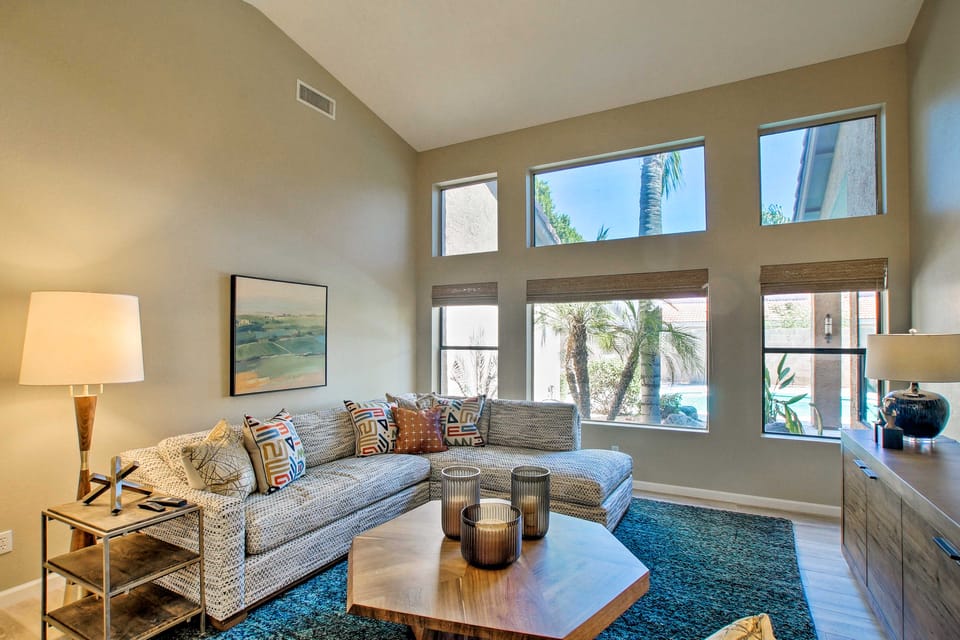 4 Mi to TPC Scottsdale: Family Home w/ Hot Tub! House in Scottsdale