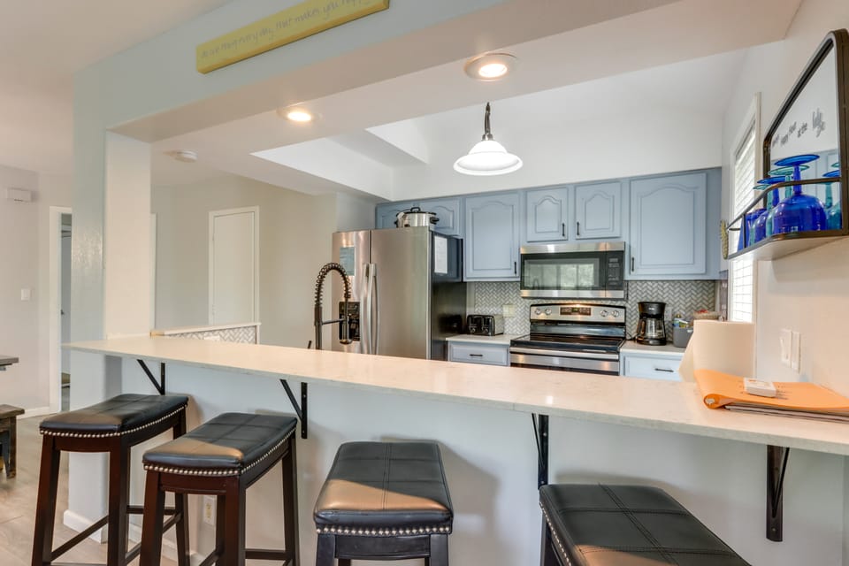 Hot Tub + Fire Pit: Margaritaville Resort Home! House in Lake of the Ozarks