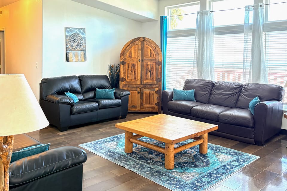 Spacious Family Home w/ Kayak + Deck on Bear Lake! House in Garden City