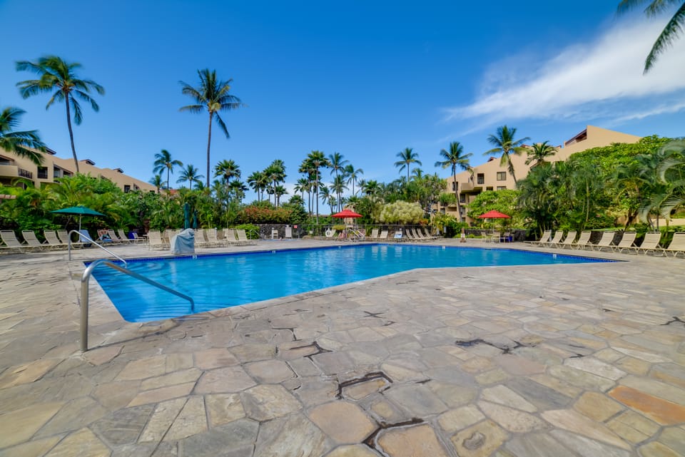 Snorkel at Kam Beach Steps From Chic Resort Condo! Apartment in Wailea