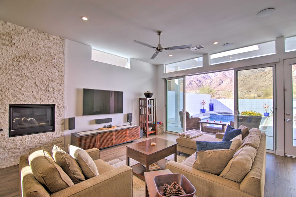068332: 'Desert Pearl' 3 BR Oasis w/ Private Pool! House in La Quinta