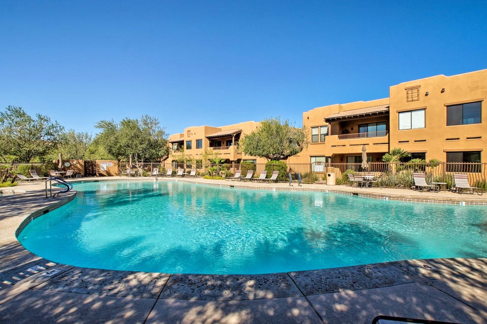 Pool Access, Views: 'Scottsdale Serenity' Condo! Apartment in Scottsdale