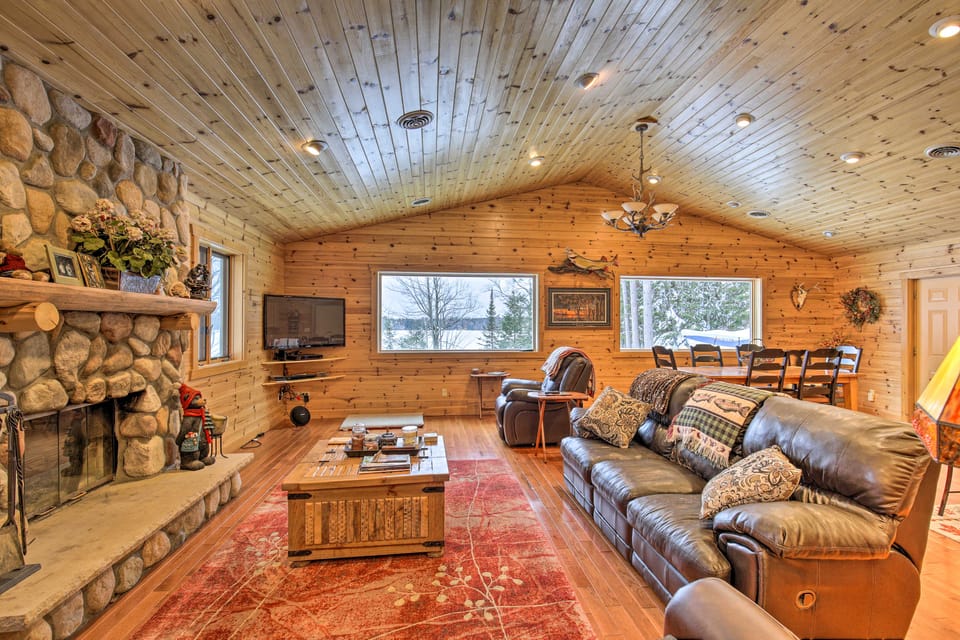 Waterfront Pike Lake Retreat: Snowmobile Paradise Cottage in Wisconsin