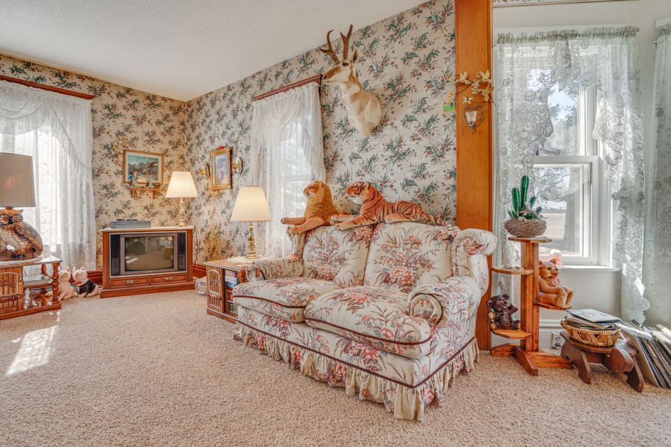 Historic Farmhouse w/ Fire Pit: Pet Friendly! House in Wisconsin