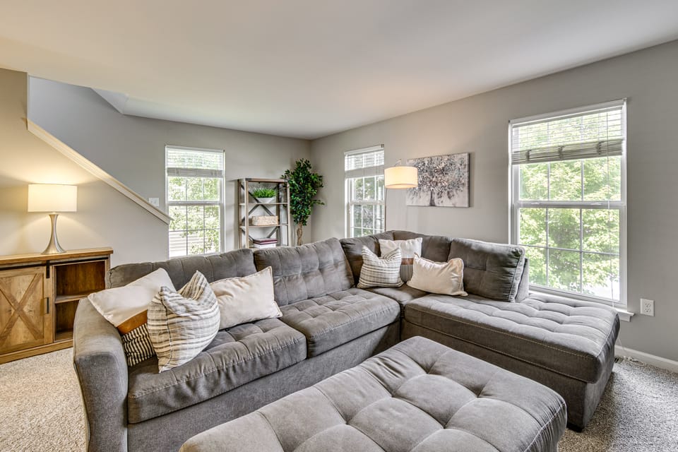 Charming Bellefonte Townhome Near Penn State! Apartment in Pennsylvania