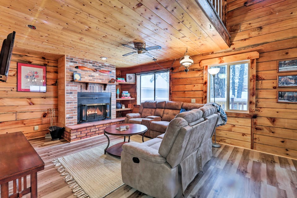 Furnished Deck: Cabin in Coconino National Forest House in Munds Park