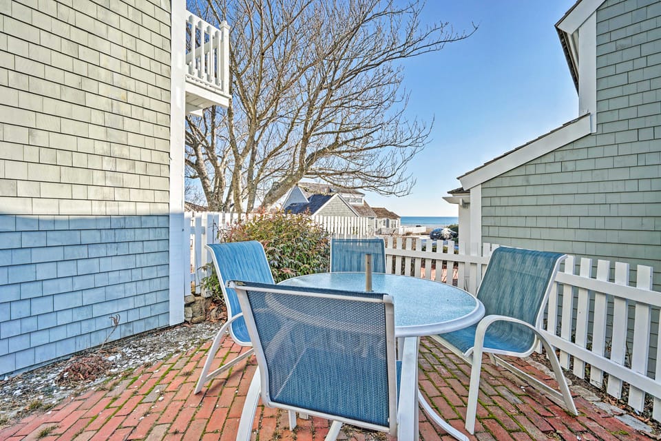 Ocean-View Gem w/ Private Beach in Mashpee! Apartment in Maushop Village