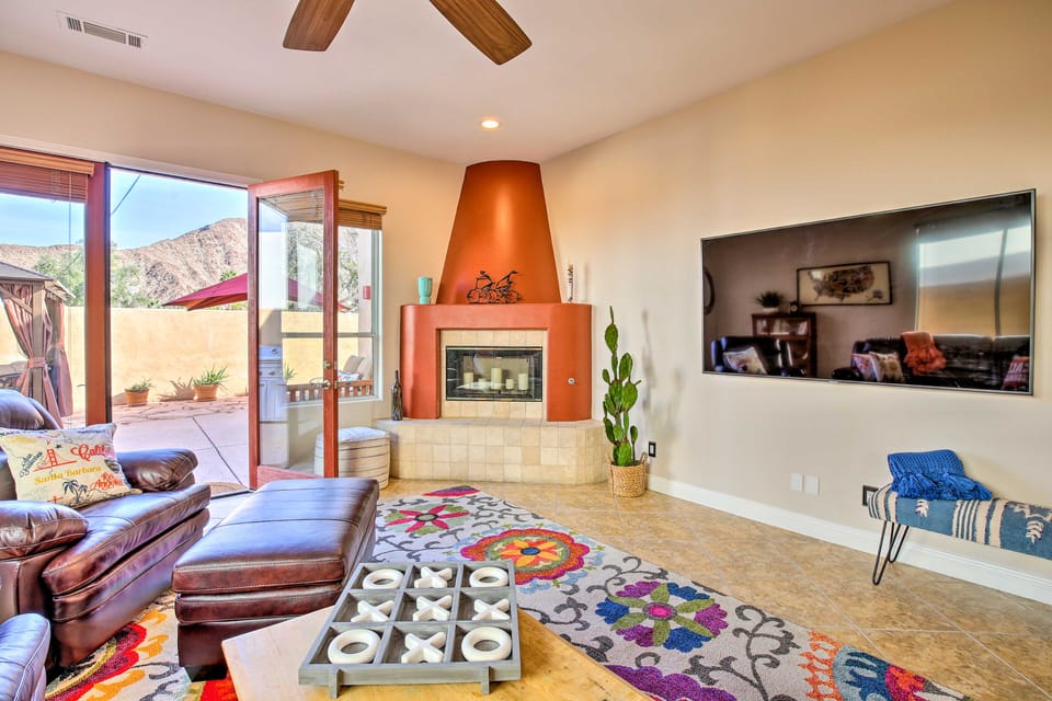 222396 3BR Escape w/ Fire Pit: 1 Mi to Old Town House in La Quinta