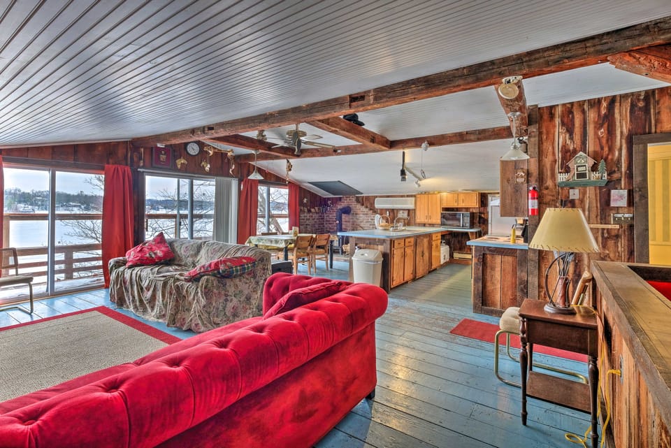 Waterfront Glen Lake Cabin w/ Boat Dock & Deck House in Queensbury