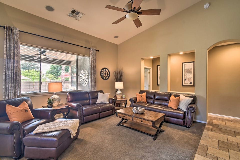 Spacious Surprise Home: 6 Mi to Wildlife World Zoo House in Surprise
