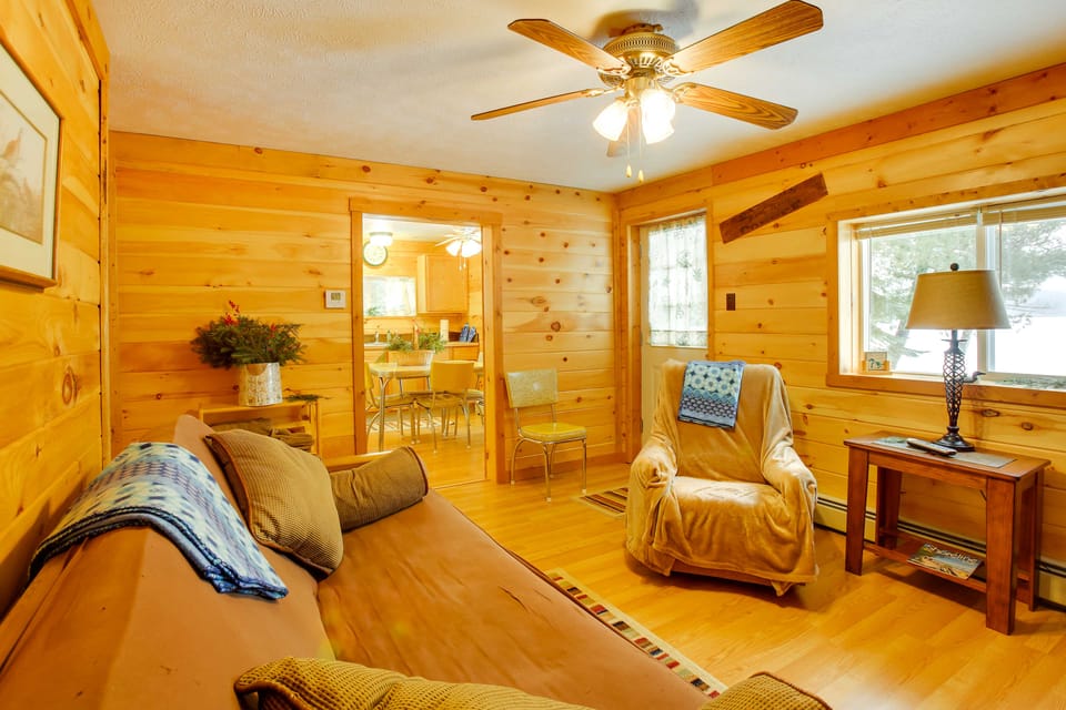 Cozy Interlochen Cabin w/ Dock: 1 Mi to Bass Lake House in Michigan