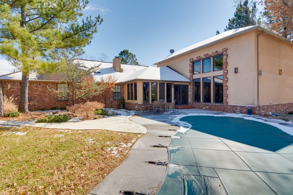 Luxe Home w/ Private Pool & Game Room in Vinita House in Ozark Mountains