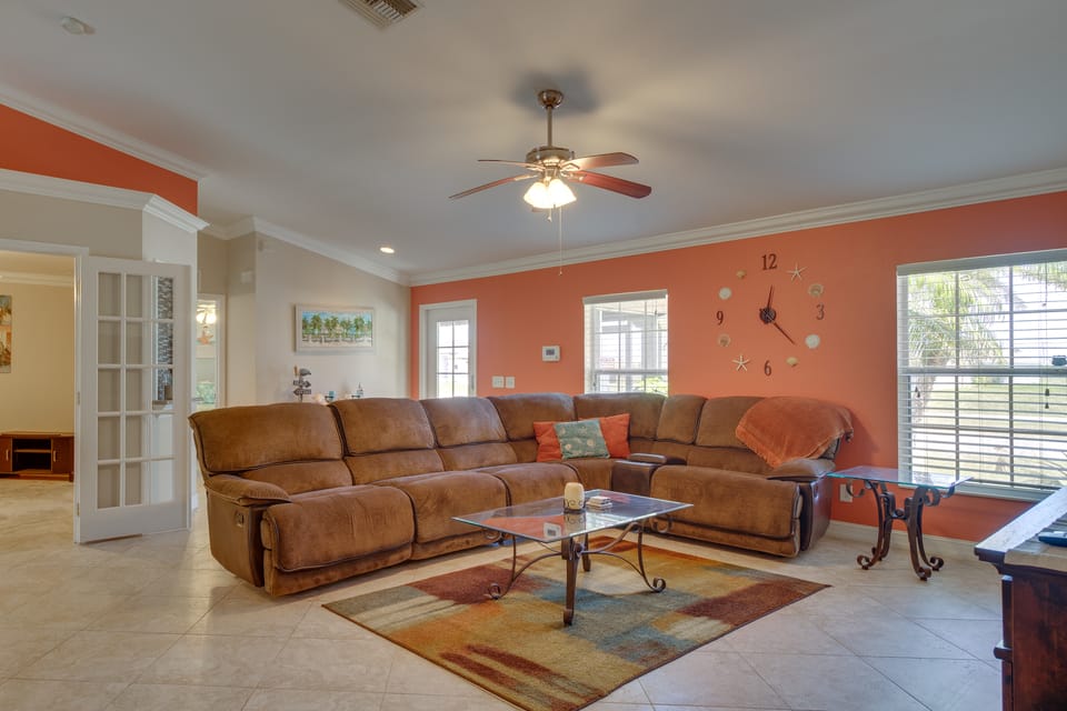 Family-Friendly Home ~ 10 Mi to Dtwn Cape Coral House in Cape Coral