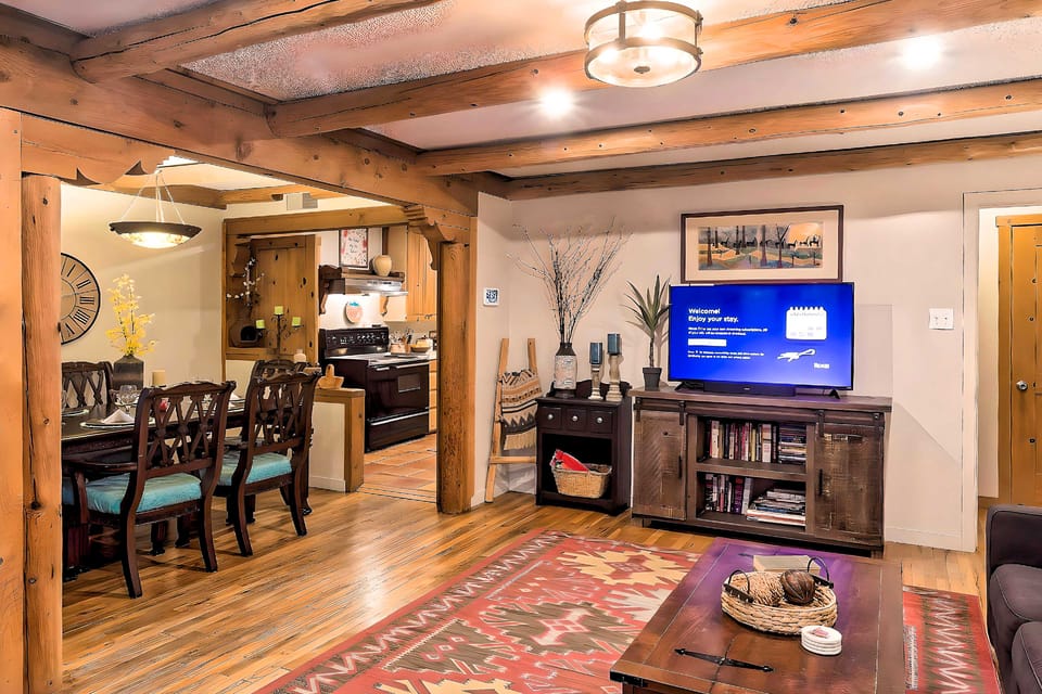 Pet-Friendly Clovis Home: Yard, Pergola & Hot Tub House in Clovis