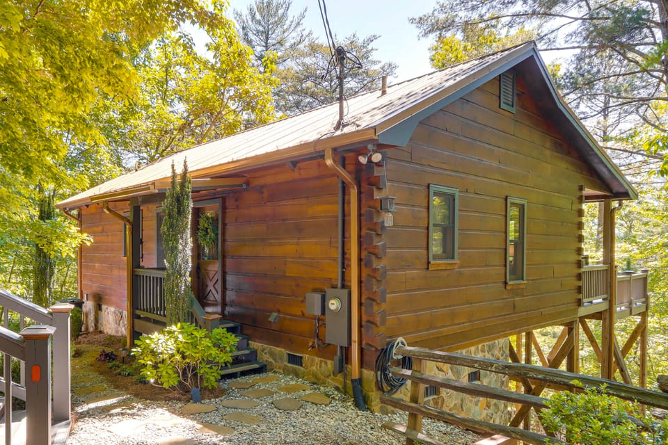 2 Queen Suites, Trail Access, Mtn View, Fire Table House in Georgia