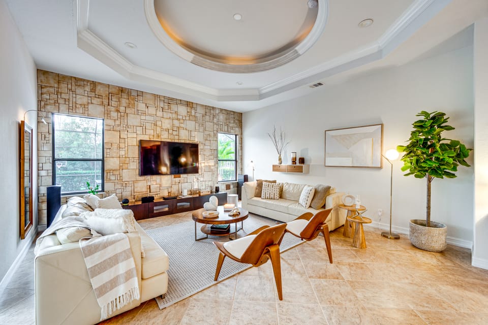 7 Mi to Great Wolf Lodge Water Park: Luxury House House in Collier County