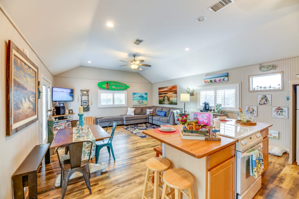 1 Mi to Marina: Cozy Angler's Cottage in Rockport House in Rockport