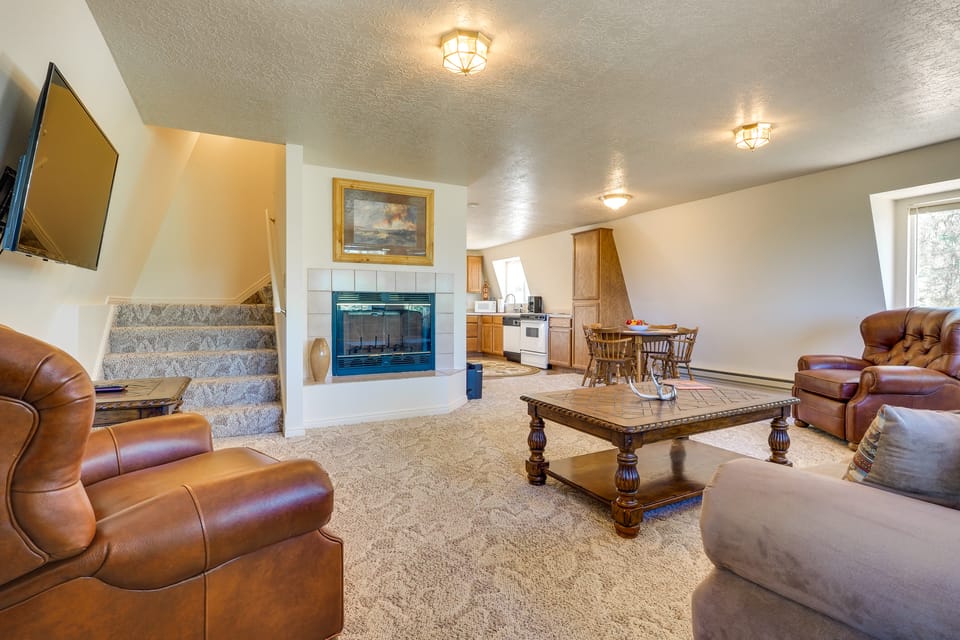 Scenic Duck Creek Escape: 30 Mi to Brian Head House in Utah