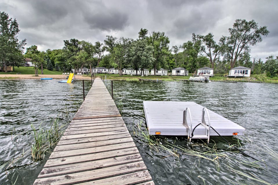 Lake Retreat: Fire Pit, Boat Rentals, BBQ! House in Minnesota